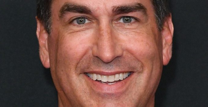 Rob Riggle Net Worth