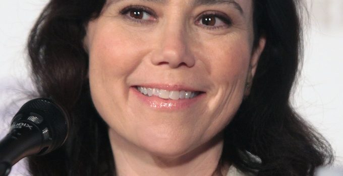 Alex Borstein Net Worth