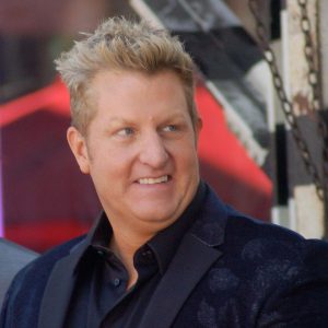 Gary Levox Net Worth