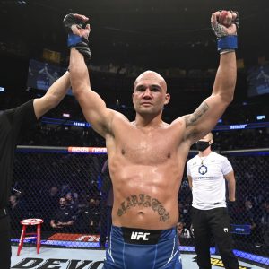 Robbie lawler Net Worth