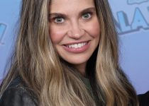 Danielle Fishel Net Worth